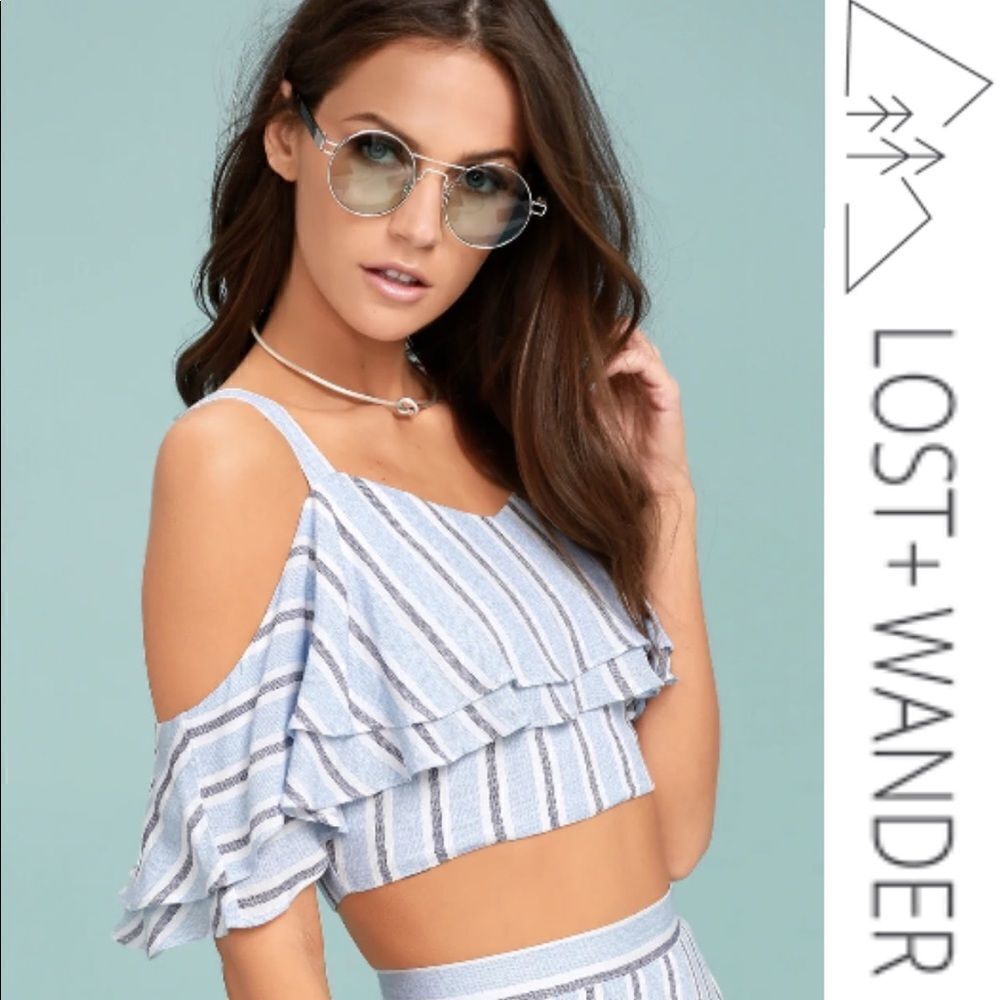 🍍3/$15🍍 Lost + Found Quigley Crop Top